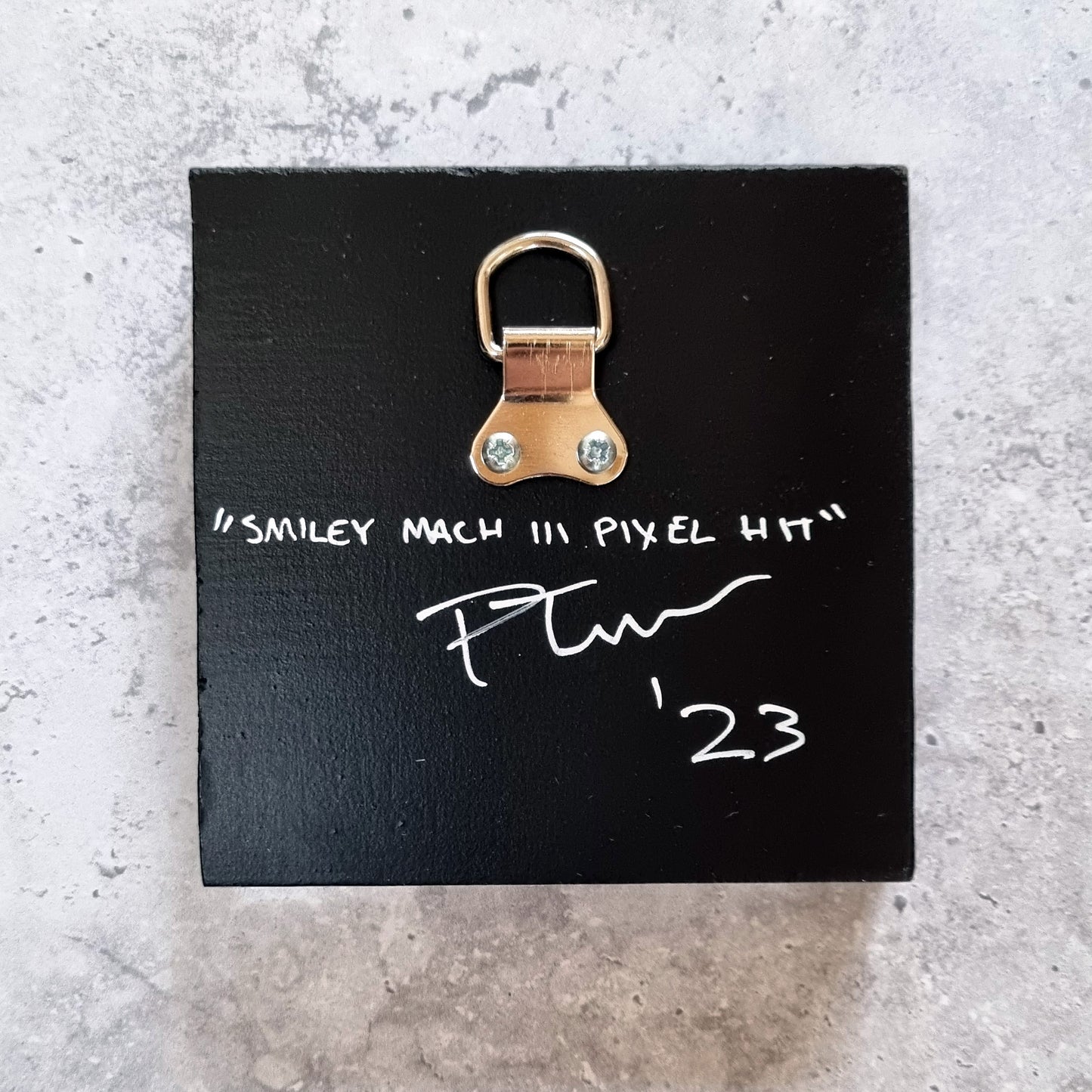 Smiley Mach III Pixel Hit