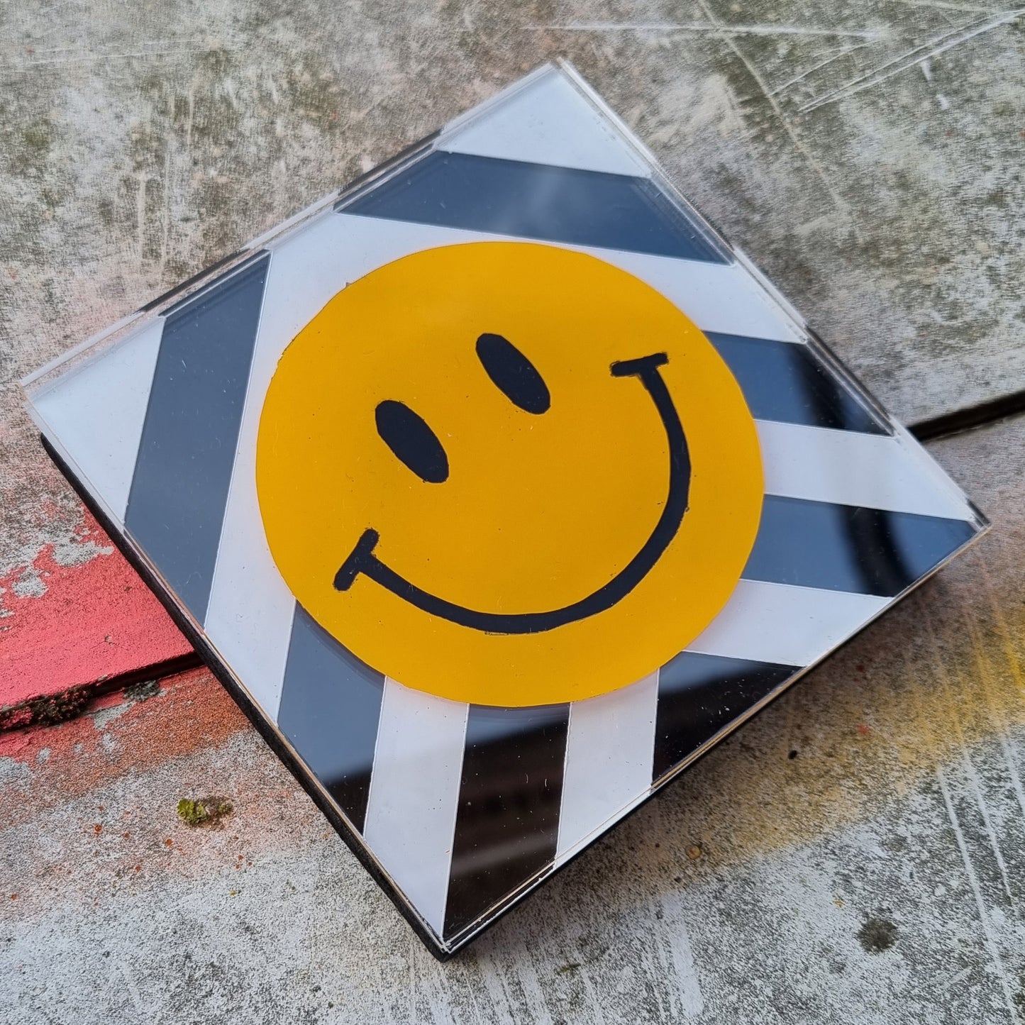 Smiley Mach III Pixel Hit